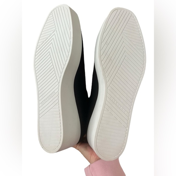 Robert Clergerie Women’s Stretch Black Ankle Boots in size 40.5 or US 10 - Picture 5 of 6